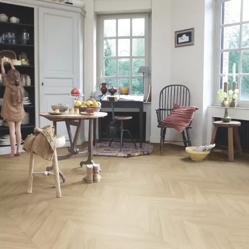 Ламинат Quick-Step Castle Дуб капучино 4160 8 мм 32 класс 39,6x120,0
