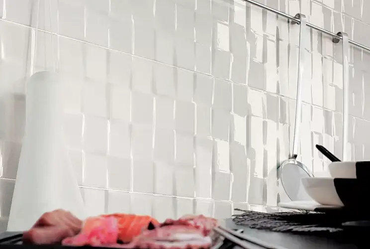 Lumina 75 Line White Gloss fK1C 25x75