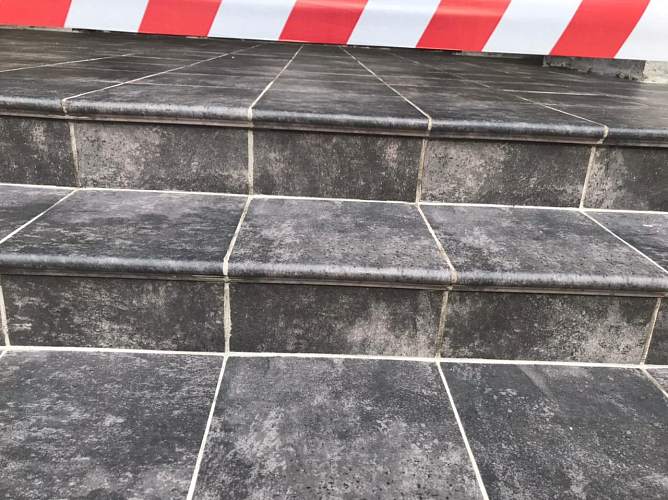 Коллекция Westerwalder Atrium Dunkelgrau 31x31